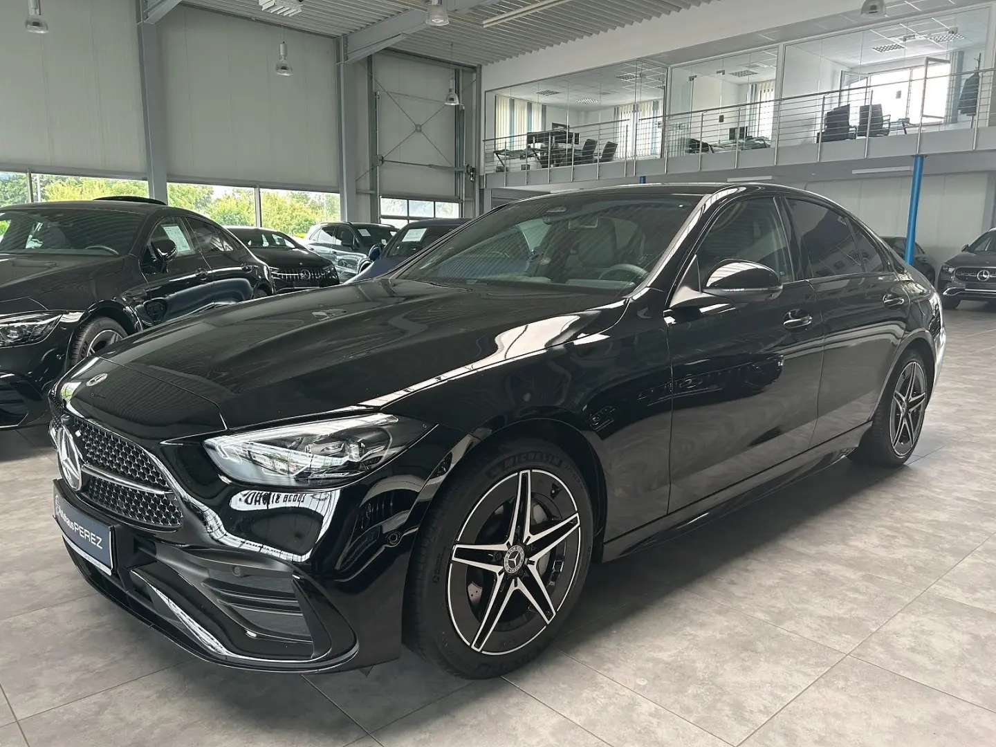 C 300 e EDITION AMG-LINE DISTRONIC-DC LADEN-360°