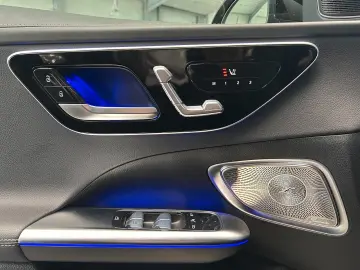 C 300 e EDITION AMG-LINE DISTRONIC-DC LADEN-360°