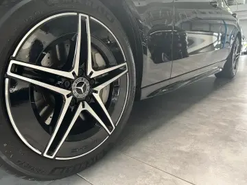C 300 e EDITION AMG-LINE DISTRONIC-DC LADEN-360°