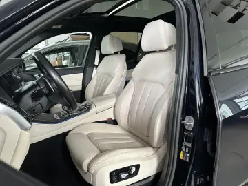 X5 xDr 45e M SPORT*PANO*HARMAN*LASER*KEY*HUD*21'