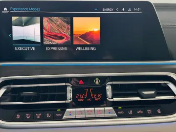 X5 xDr 45e M SPORT*PANO*HARMAN*LASER*KEY*HUD*21'