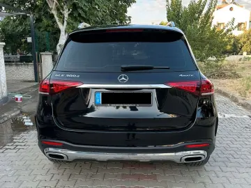 Mercedes Benz GLE 300d 4Matic|AMG Line|Bur...
