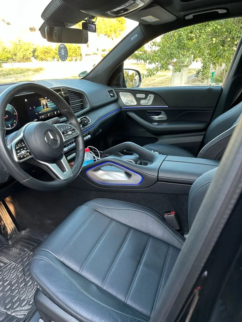 Mercedes Benz GLE 300d 4Matic|AMG Line|Bur...