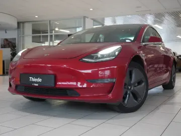 Model 3 Standard Range Plus NAVI/KAMERA/SH/PANO