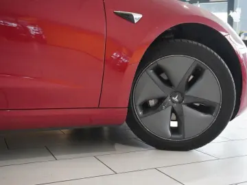 Model 3 Standard Range Plus NAVI/KAMERA/SH/PANO