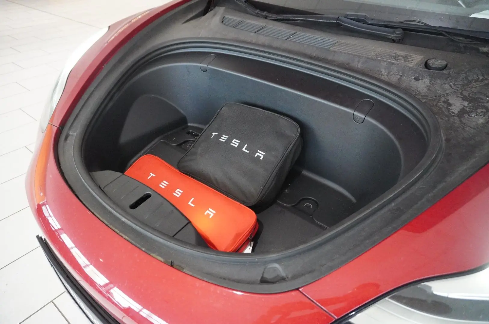 Model 3 Standard Range Plus NAVI/KAMERA/SH/PANO