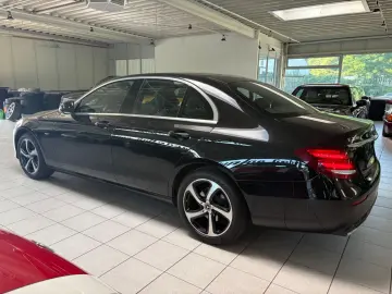 E 200 E -Klasse Lim Garantie Service Neu*