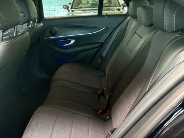 E 200 E -Klasse Lim Garantie Service Neu*