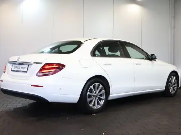 E 200 WIDE+DISTRONIC+360°+LED+AHK+NAVI+17