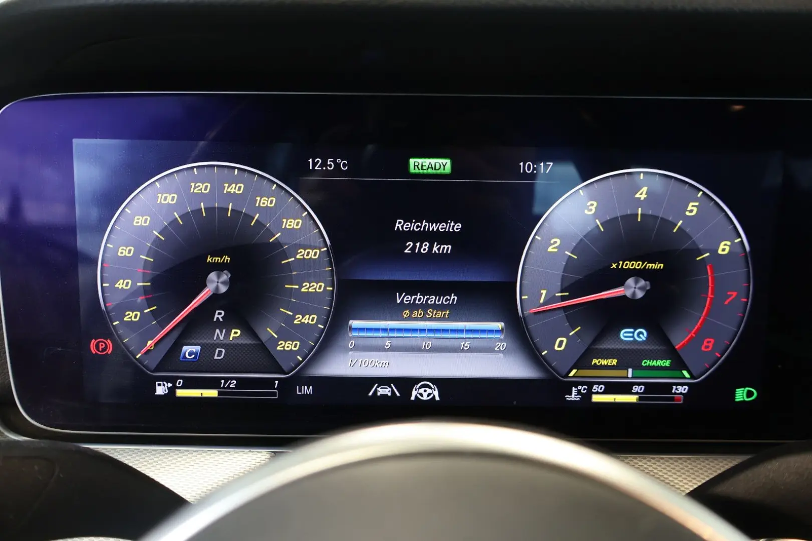 E 200 WIDE+DISTRONIC+360°+LED+AHK+NAVI+17