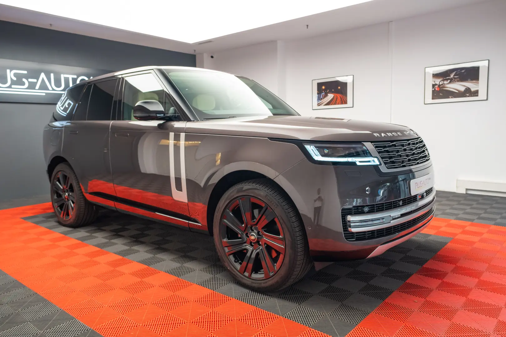 Range Rover Autobiography