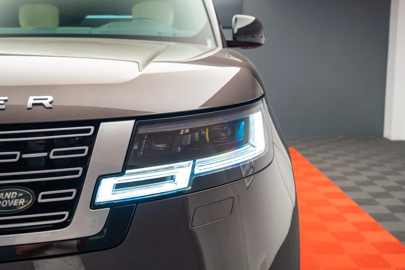 Range Rover Autobiography