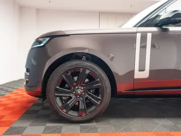 Range Rover Autobiography