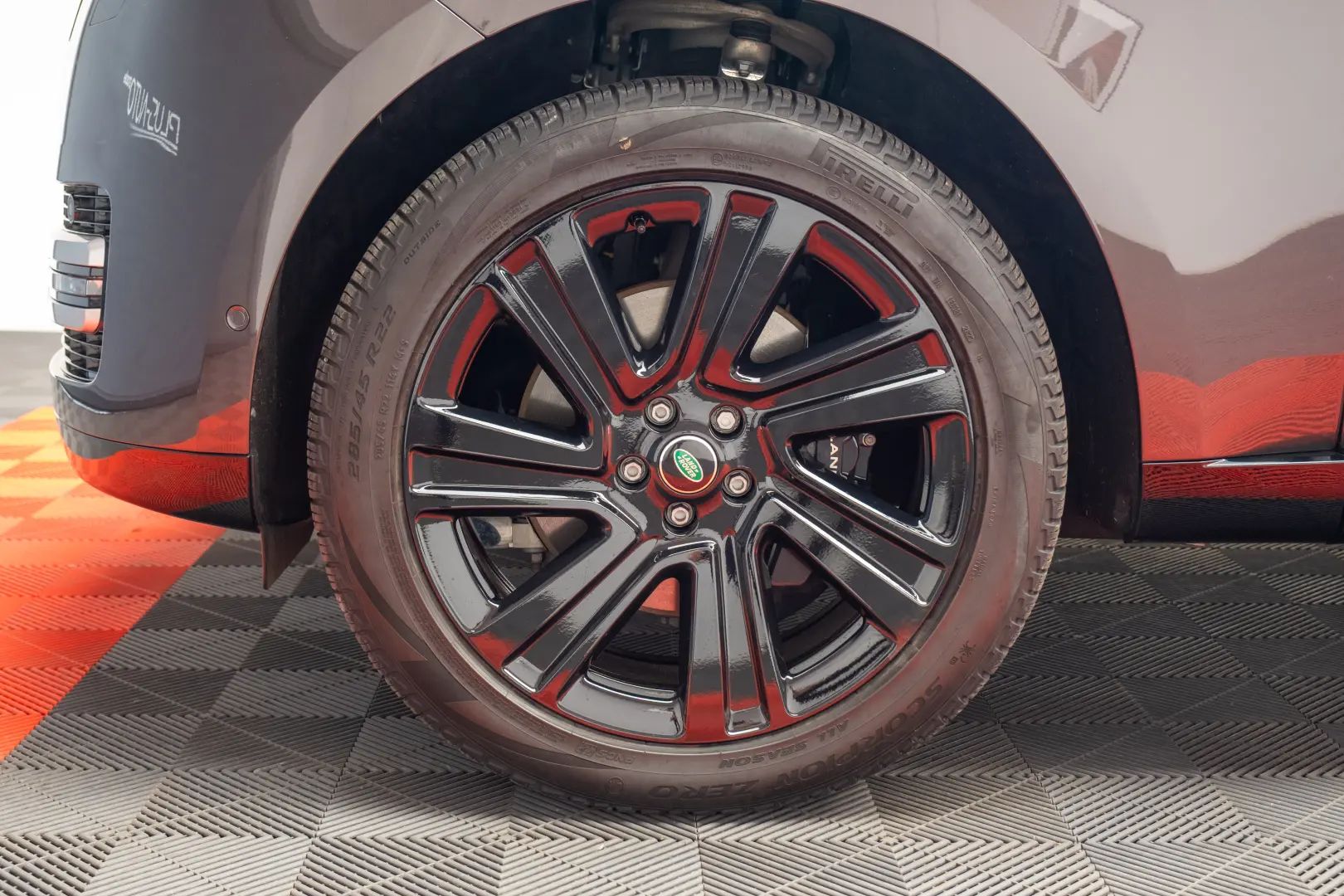 Range Rover Autobiography