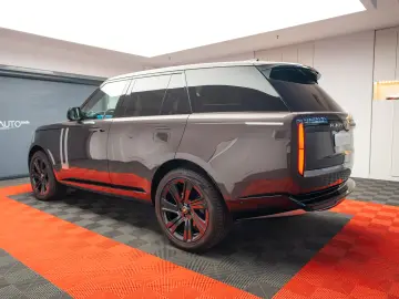 Range Rover Autobiography