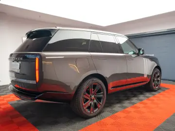 Range Rover Autobiography