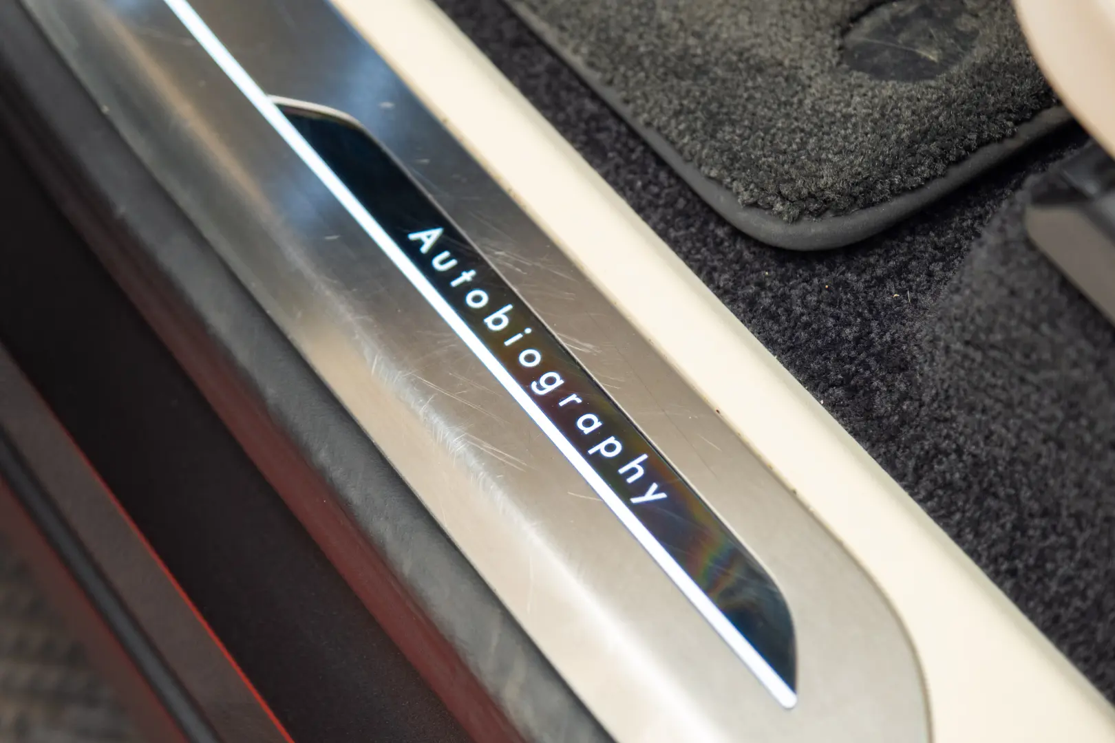 Range Rover Autobiography