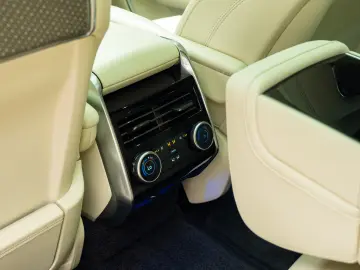 Range Rover Autobiography