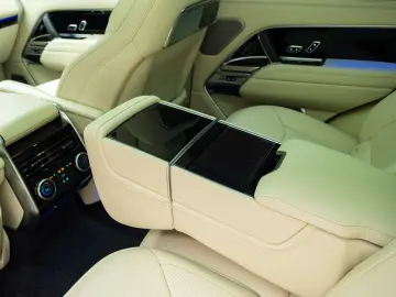 Range Rover Autobiography