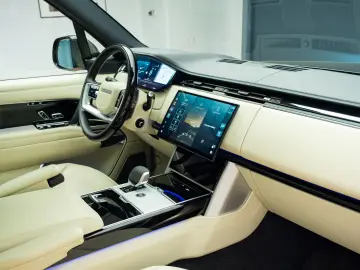 Range Rover Autobiography