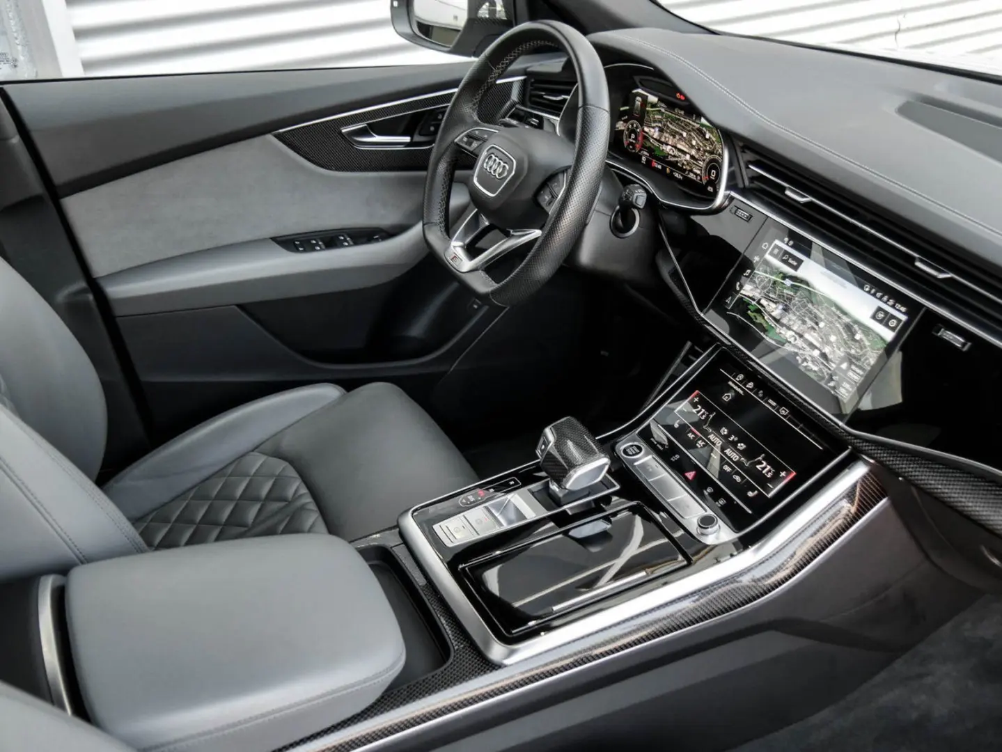 AUDI Q8 50TDI 3.0 TDI Quattro PANO MATRIX-LEASING