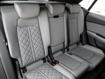 AUDI Q8 50TDI 3.0 TDI Quattro PANO MATRIX-LEASING