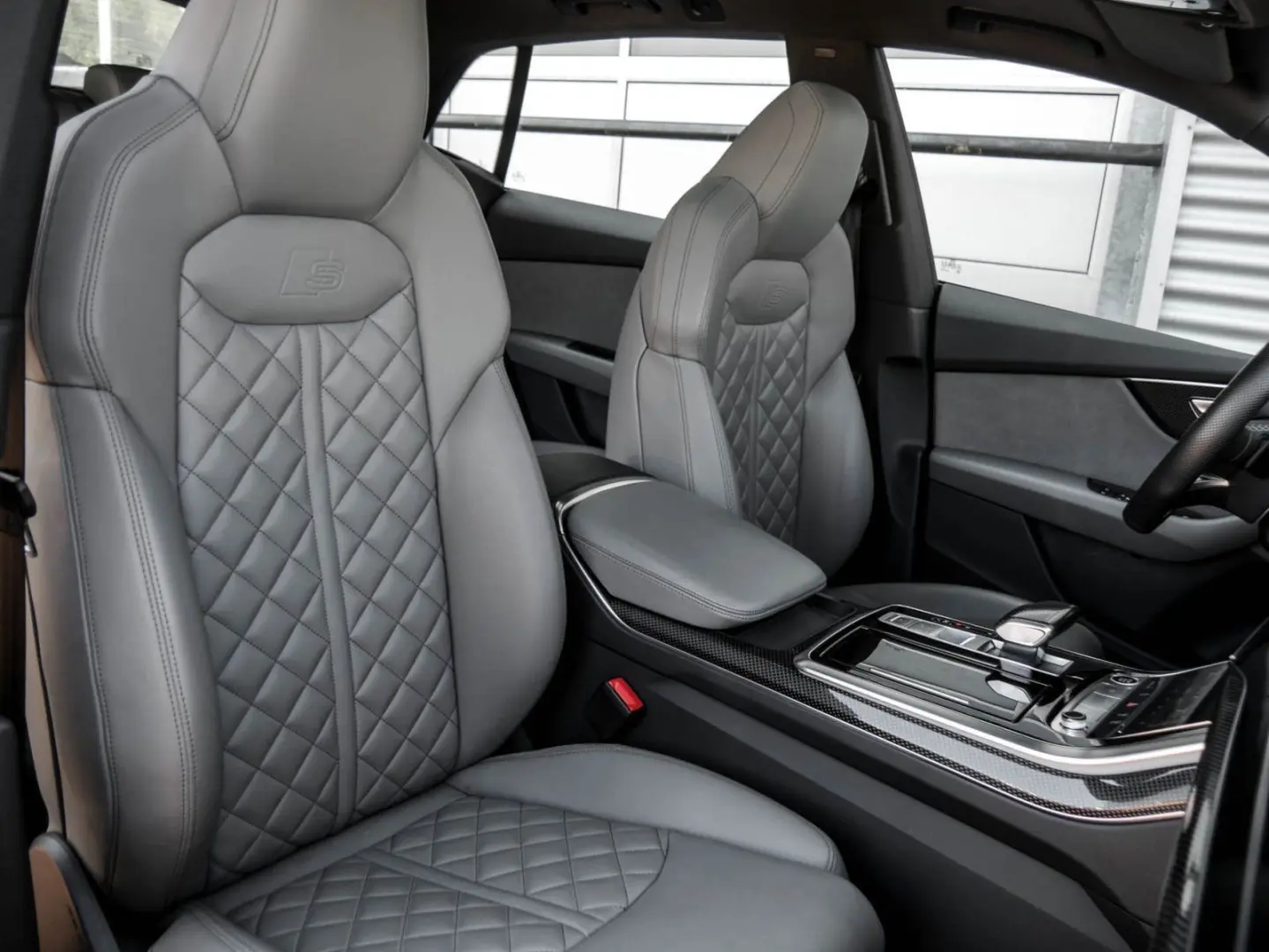 AUDI Q8 50TDI 3.0 TDI Quattro PANO MATRIX-LEASING