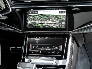 AUDI Q8 50TDI 3.0 TDI Quattro PANO MATRIX-LEASING