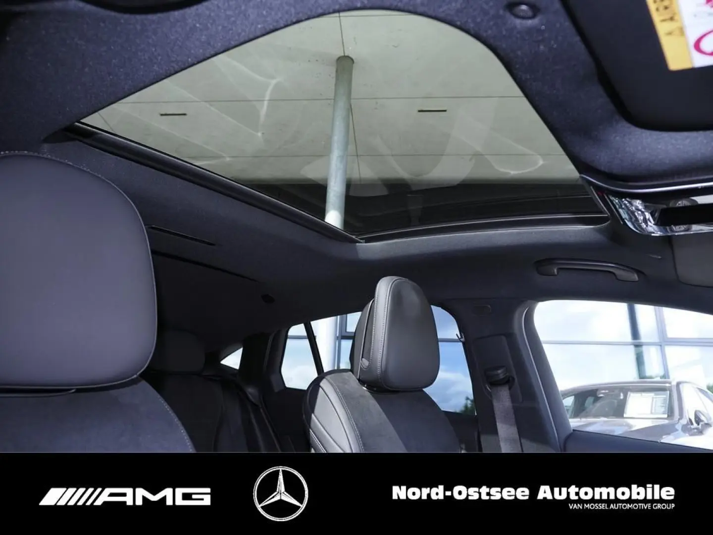 MERCEDES BENZ GLC 300 COUPÉ 4M AMG PANO LEASING