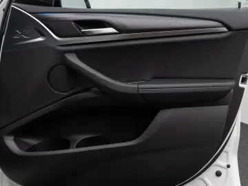 BMW X3 xD30e M Sport Kamera DAB HiFi LEASING