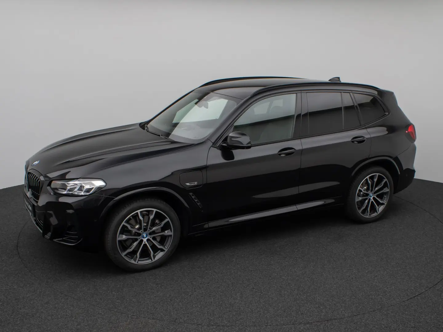 BMW X3 xD30e M Sport 360°DAB HiFi LEASING