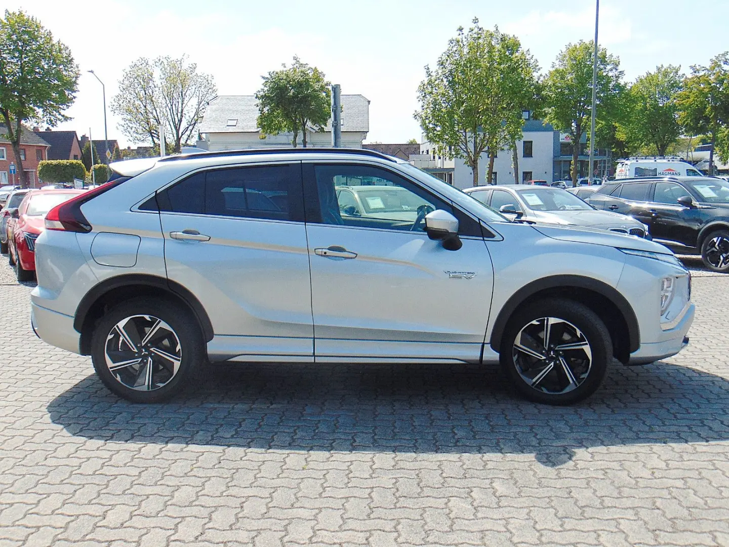 MITSUBISHI Eclipse Cross Plus Black Hybrid 4WD LEASING