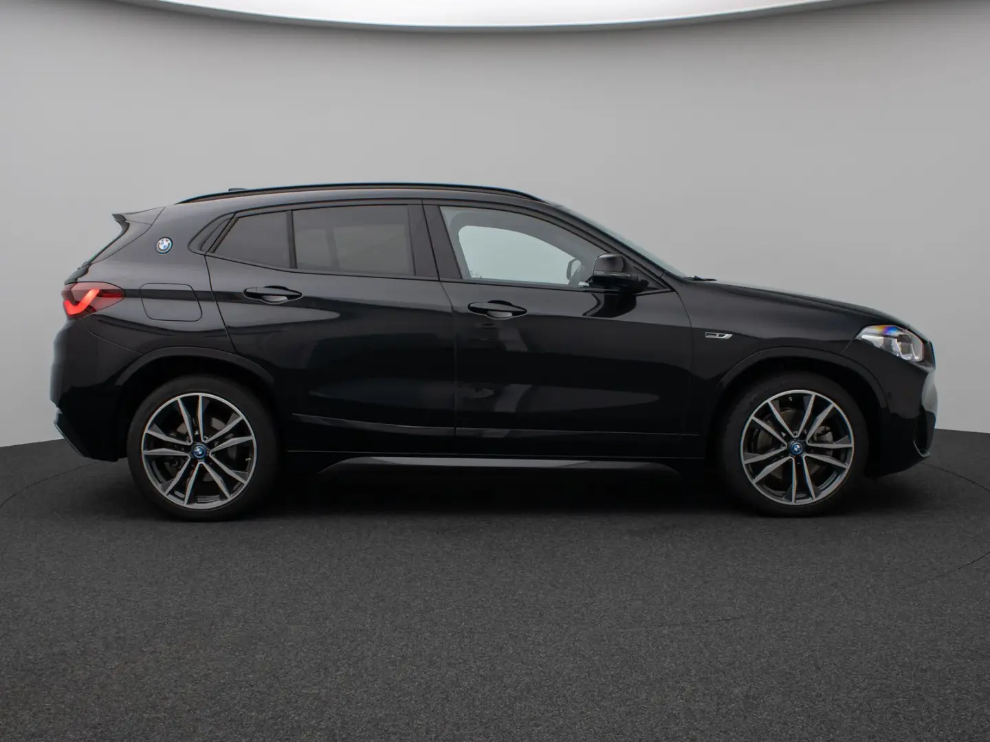 BMW X2 xD25e M Sport HUD Kamera PANO LEASING