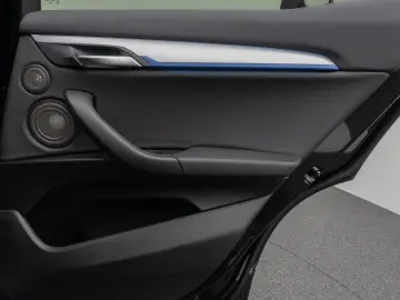 BMW X2 xD25e M Sport HUD Kamera PANO LEASING