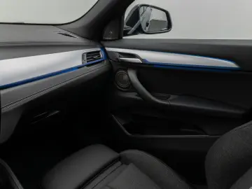 BMW X2 xD25e M Sport HUD Kamera PANO LEASING