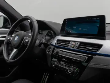 BMW X2 xD25e M Sport HUD Kamera PANO LEASING