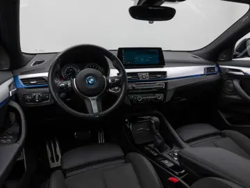 BMW X2 xD25e M Sport HUD Kamera PANO LEASING
