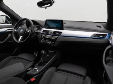 BMW X2 xD25e M Sport HUD Kamera PANO LEASING