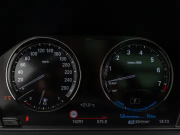 BMW X2 xD25e M Sport HUD Kamera PANO LEASING
