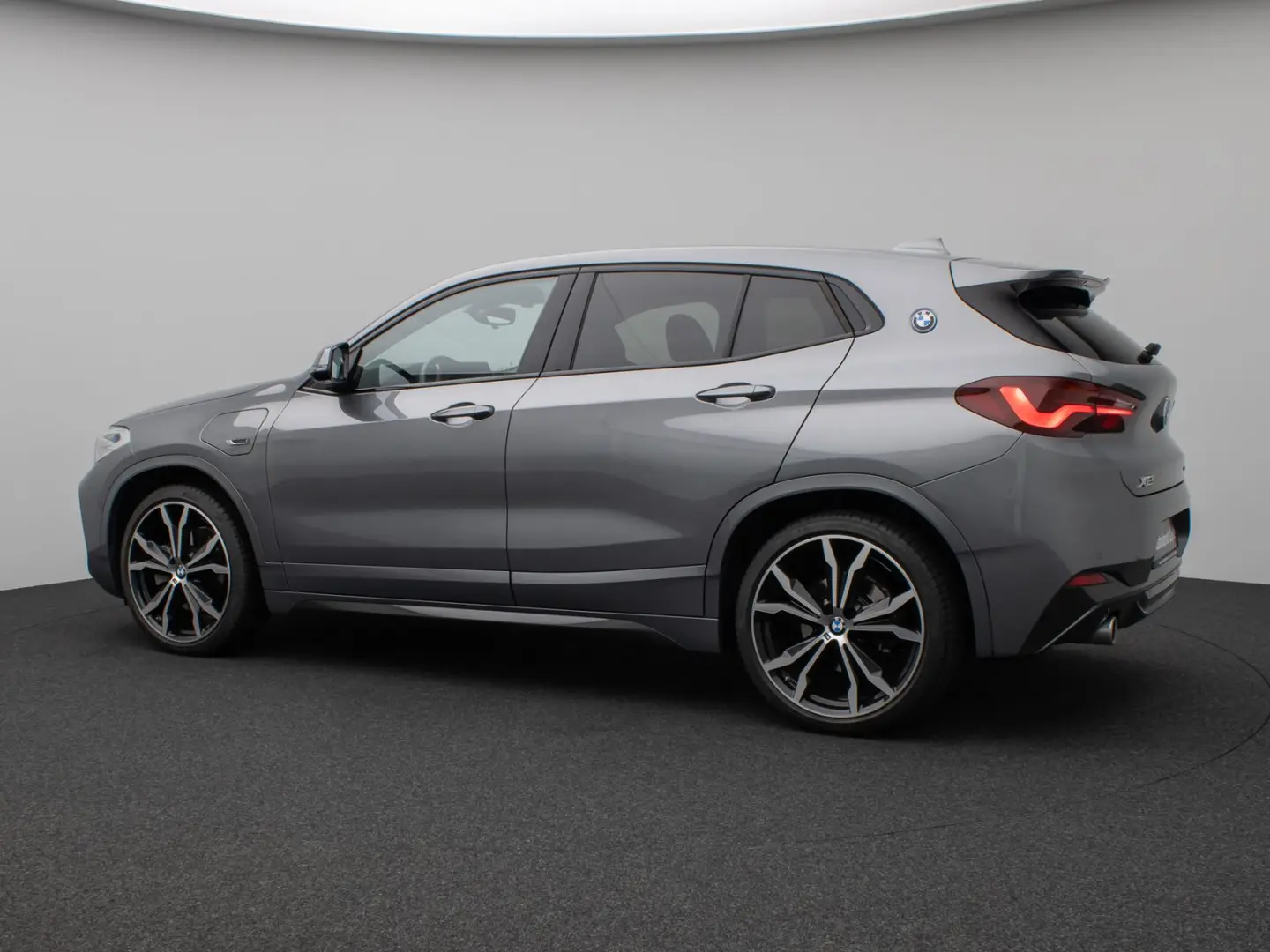 BMW X2 xD25e M Sport HUD DAB HiFi LED LEASING