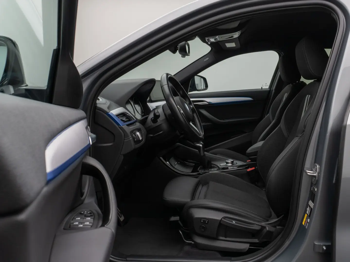 BMW X2 xD25e M Sport HUD DAB HiFi LED LEASING