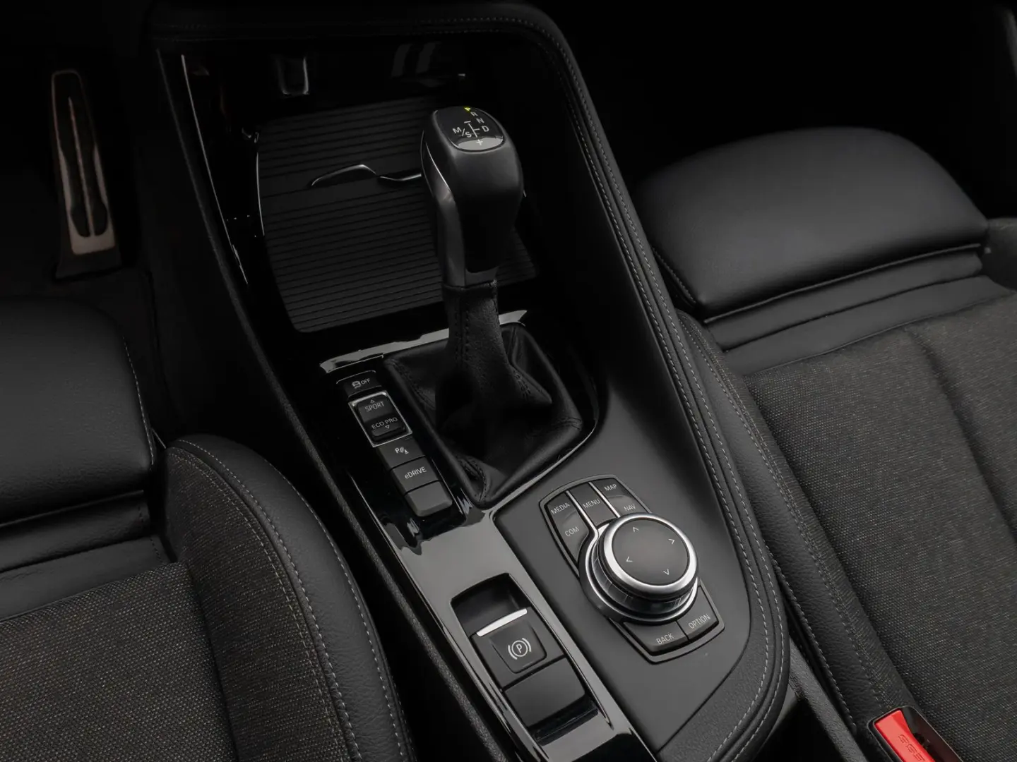 BMW X2 xD25e M Sport HUD DAB HiFi LED LEASING