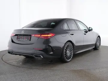 C 300 d AMG-Sport/Pano/Burm/Night/Distr/SHZ/19'