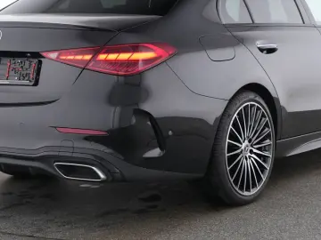 C 300 d AMG-Sport/Pano/Burm/Night/Distr/SHZ/19'