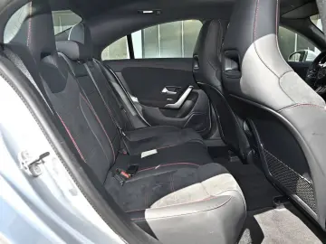 CLA 220 d Coupé AMG Sport Edition AHK Distr. LED