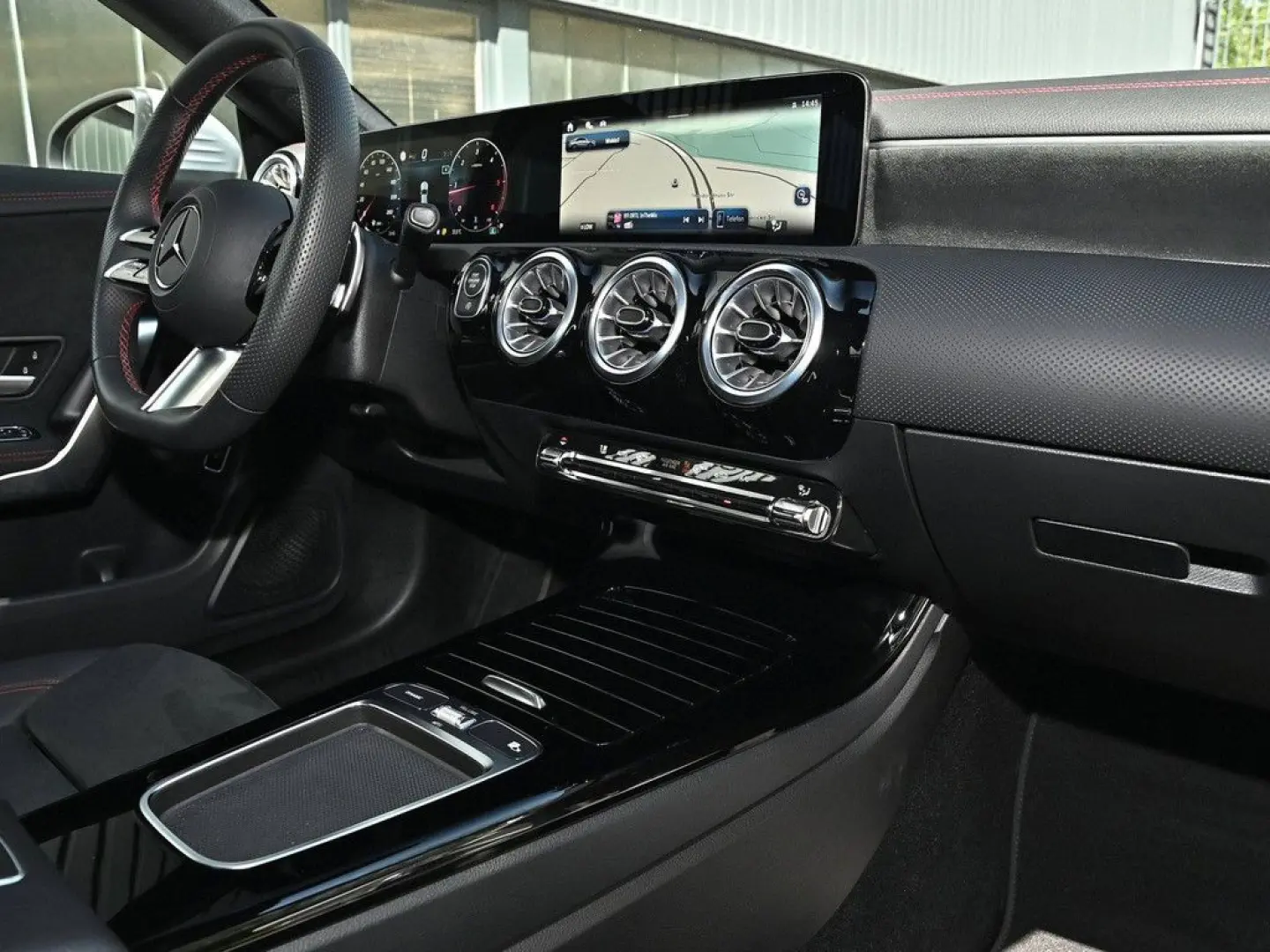 CLA 220 d Coupé AMG Sport Edition AHK Distr. LED