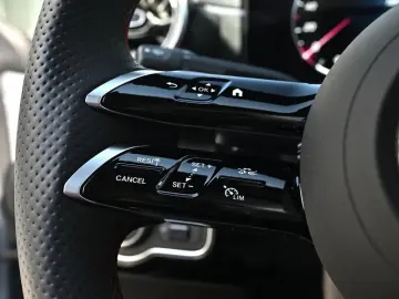 CLA 220 d Coupé AMG Sport Edition AHK Distr. LED