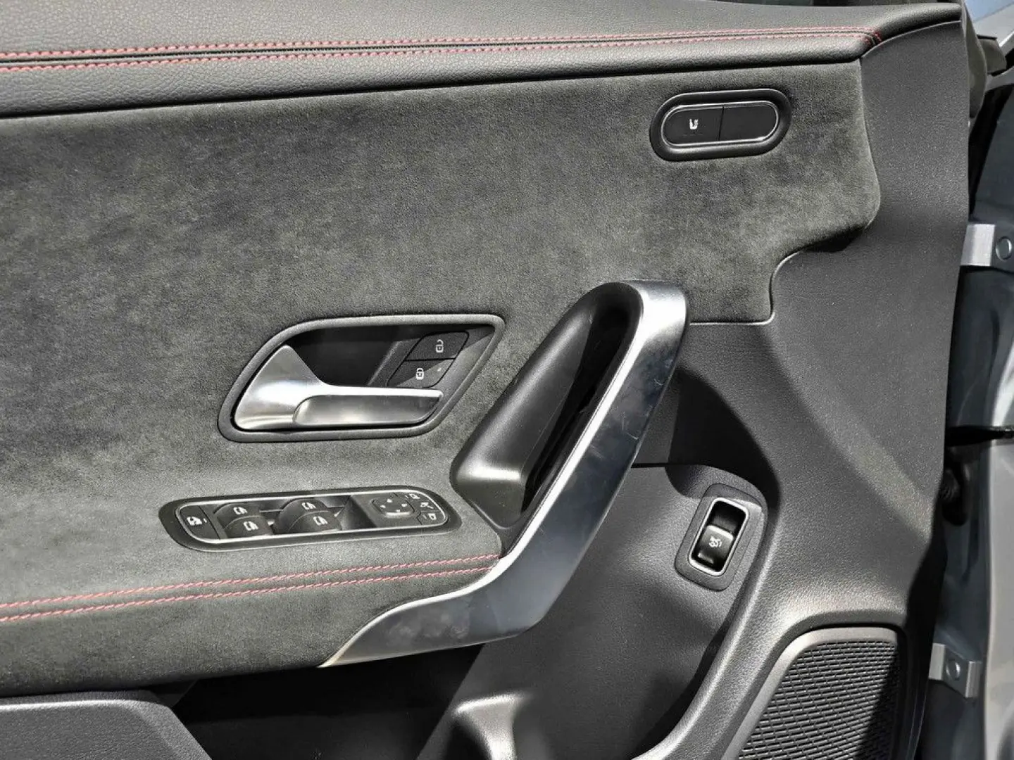 CLA 220 d Coupé AMG Sport Edition AHK Distr. LED