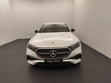Mercedes-Benz E 200 AMG Premium Superscreen Leder