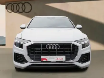 Q8 55 TFSI e S line 21